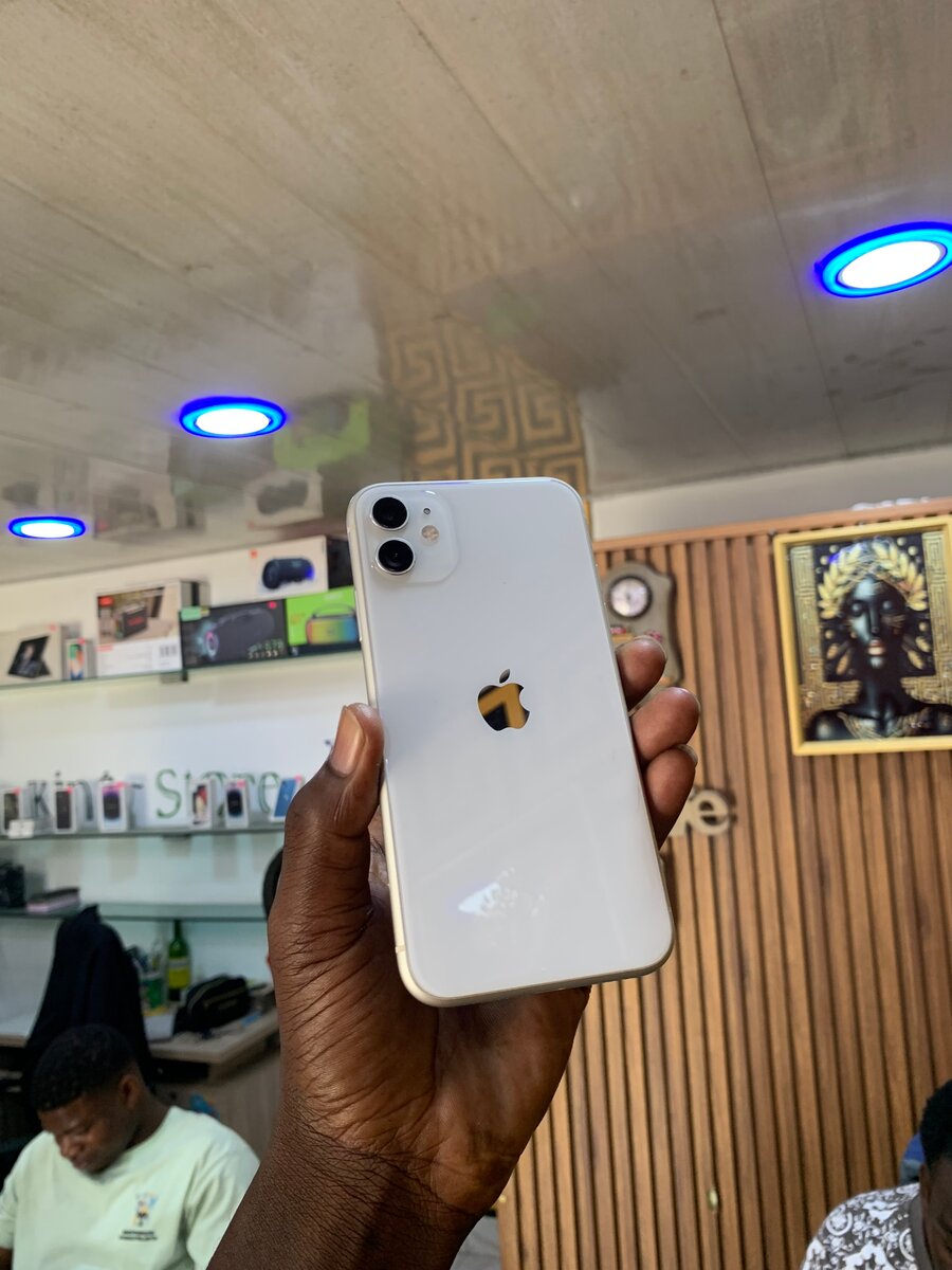 iPhone 11 Blanc 128Go