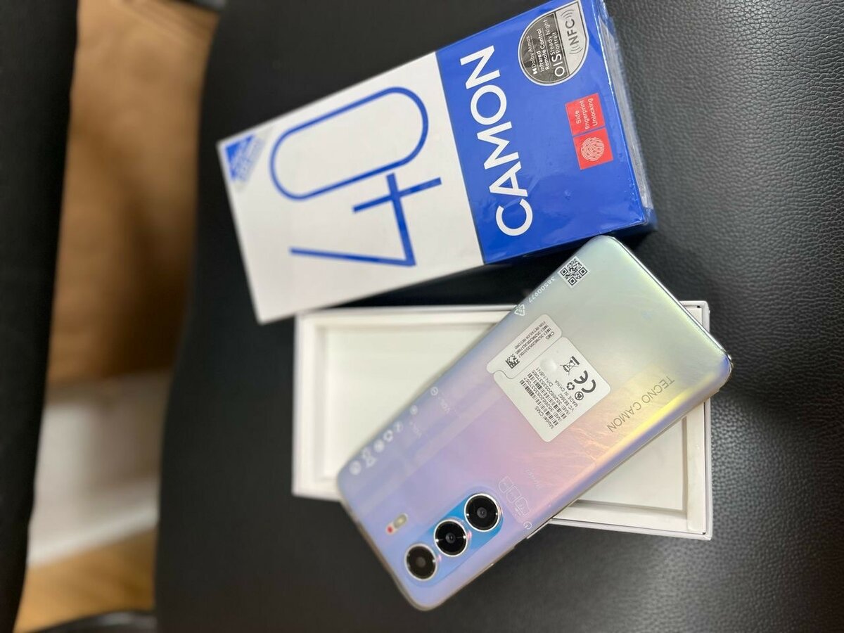 Smartphone Tecno Camon 40