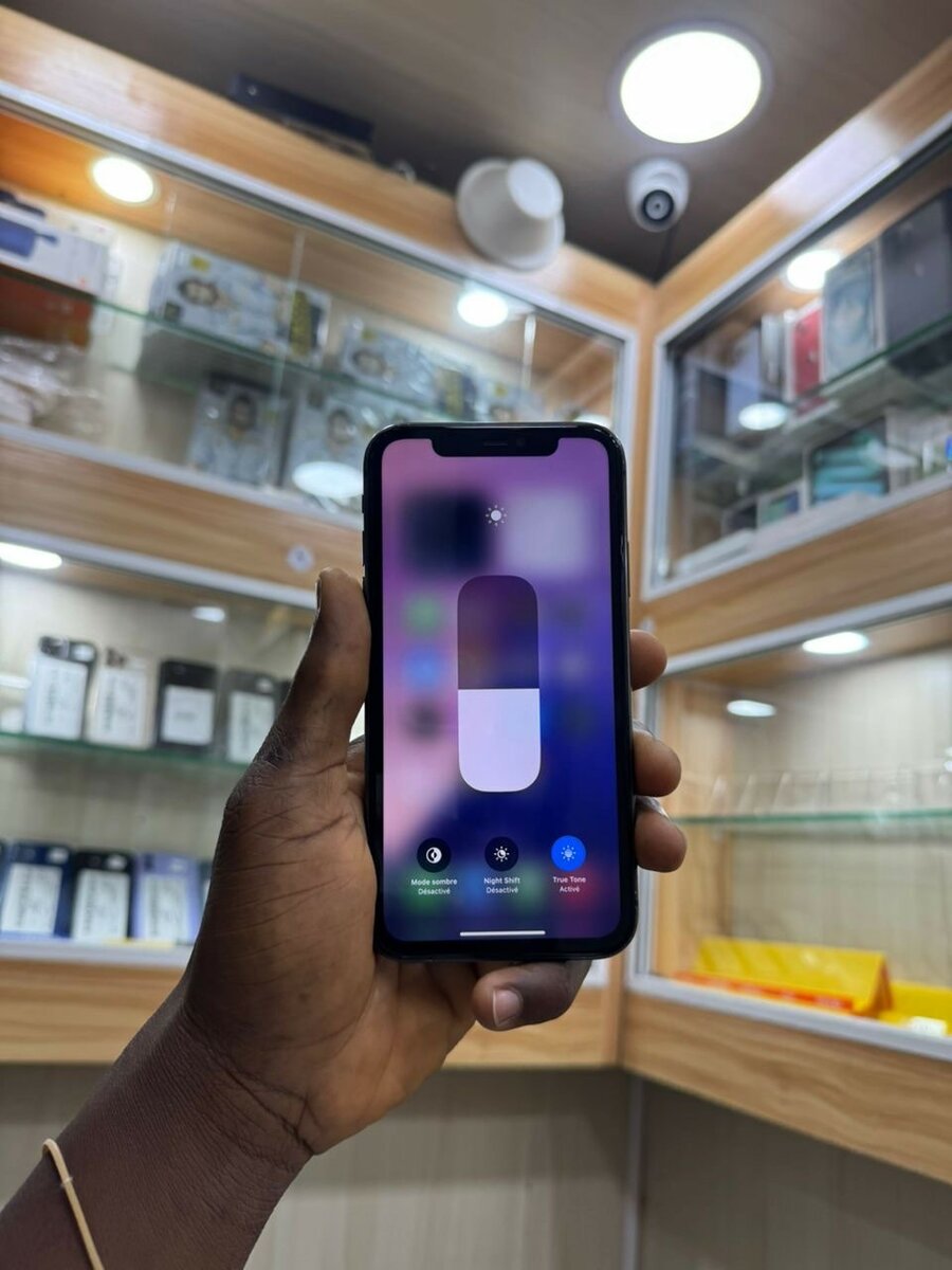 iPhone 11 simple occasion