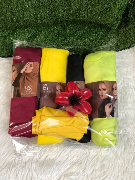 Lot de Hijabs Colorés