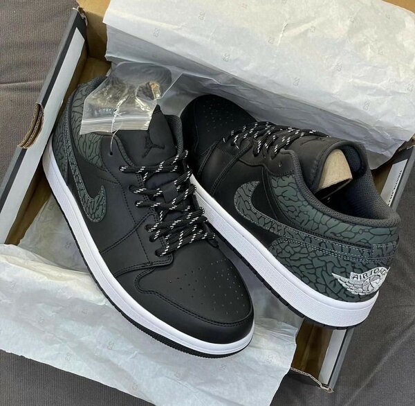 Jordan one low