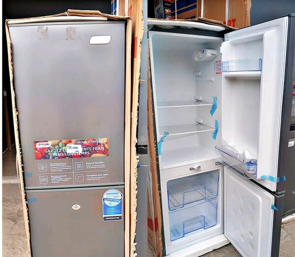 Réfrigérateur Combiné Moderne