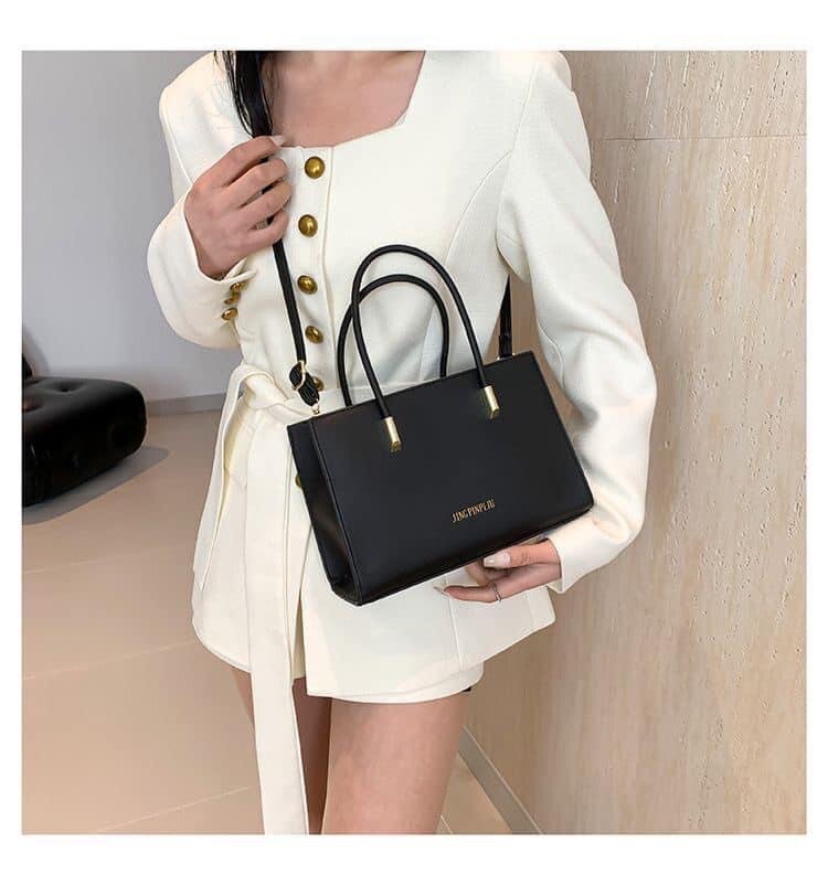 Chaussures et sacs féminins