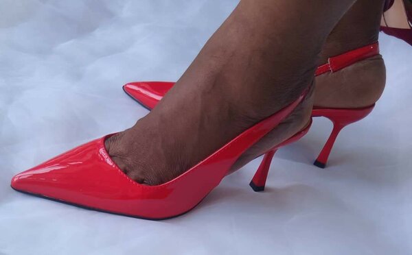 Escarpins élégants en cuir verni