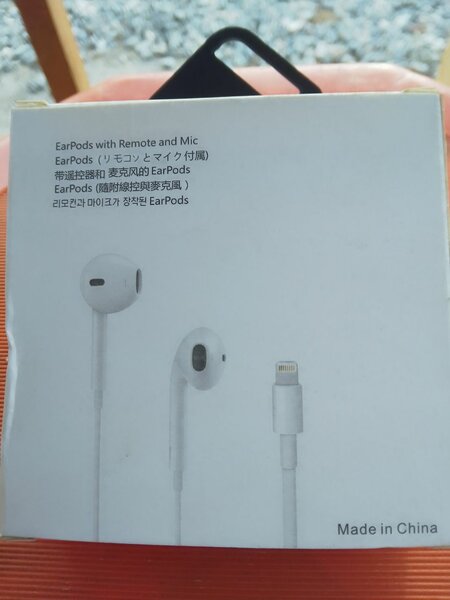 iPhone Earpiece