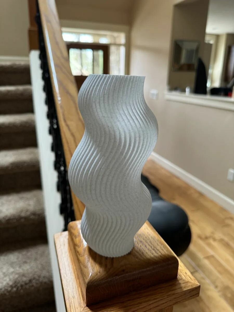 Modern wavy vase/ pen holder