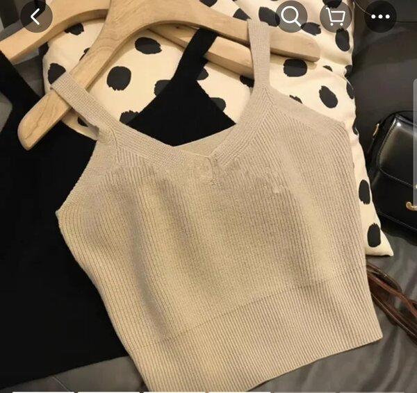 Tops asymétriques pour femmes