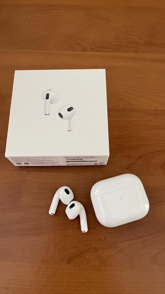 Apple 3rd Gen AirPods