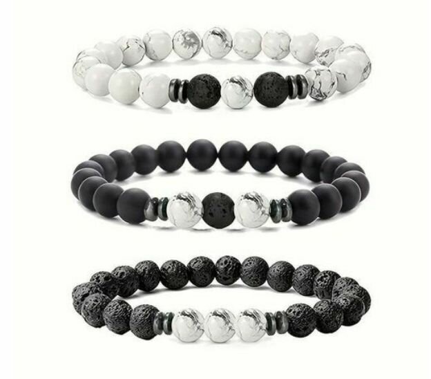 International bracelet