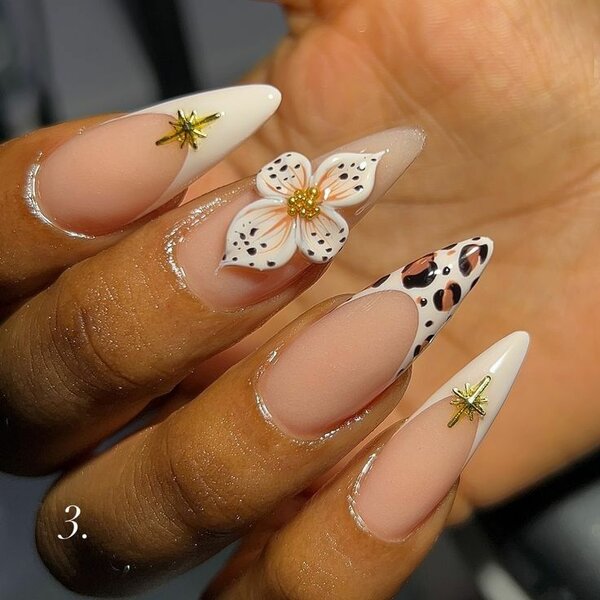 Press on nails art design
