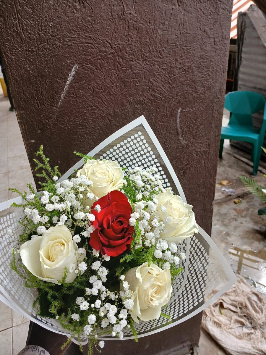 Bouquet de Roses Éclatantes