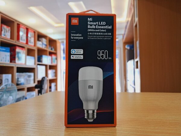 Innovative Mi Smart LED bulb essential white and colour