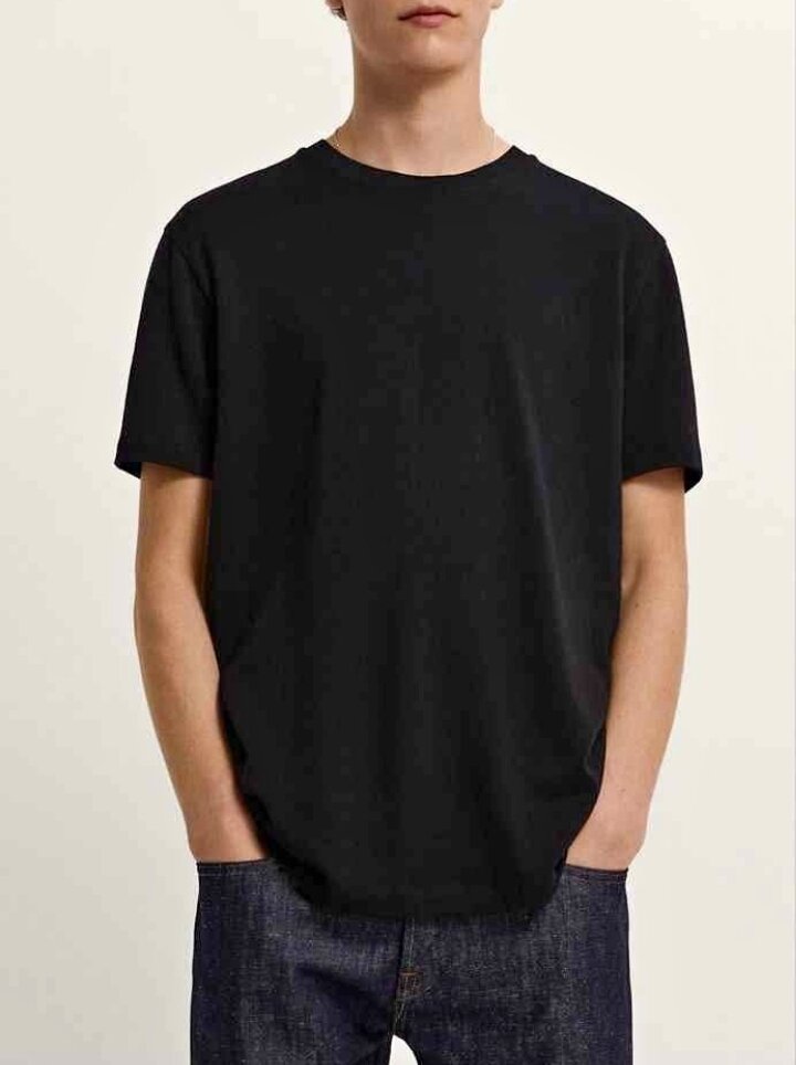 Tee-shirt blanc ou noir simple stylé