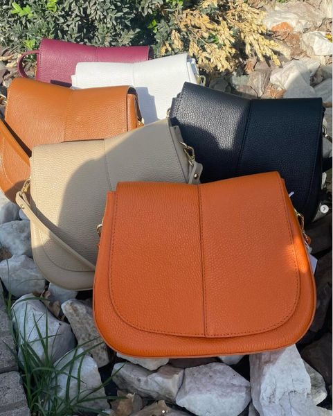 сумки разных цветов