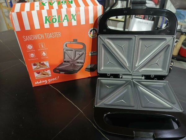 KOLAX Toaster