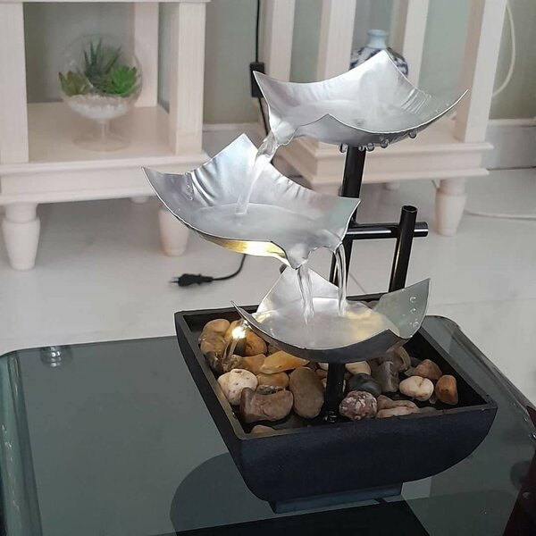 Decorative table top fountain