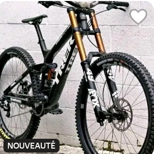 VTT électrique tout suspendu noir