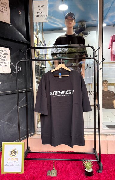 T-shirt CRESCENT unisexe tendance