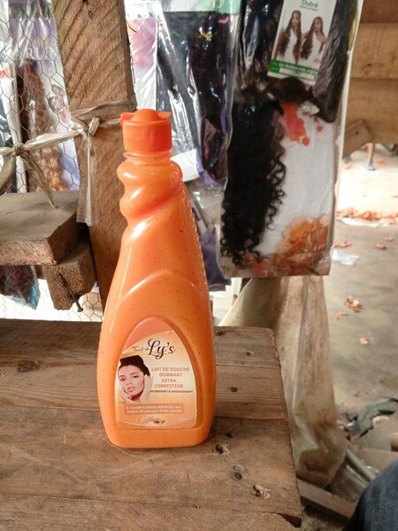 Teint de ly's lait gommant