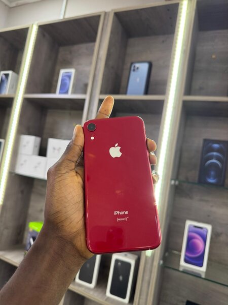 iPhone xR