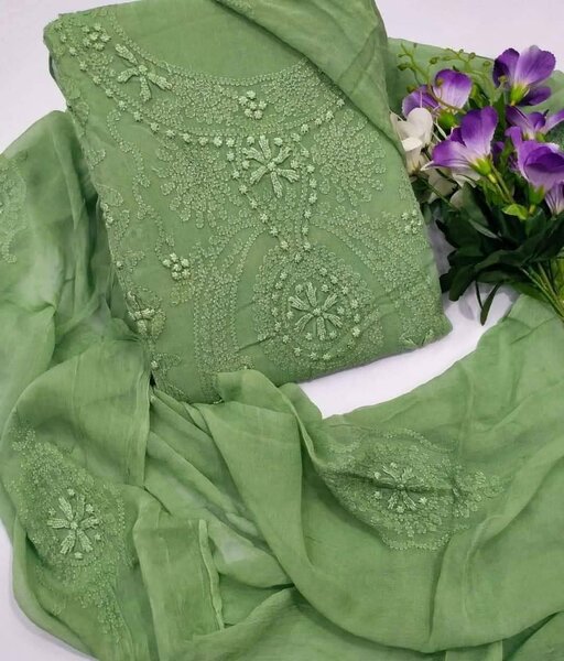 Ladies suit