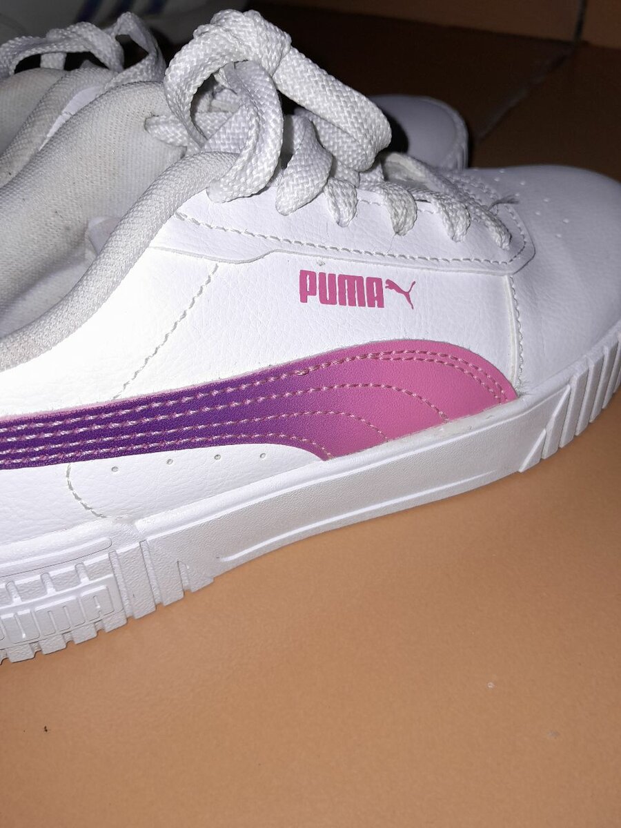 Baskets PUMA Femme Blanches