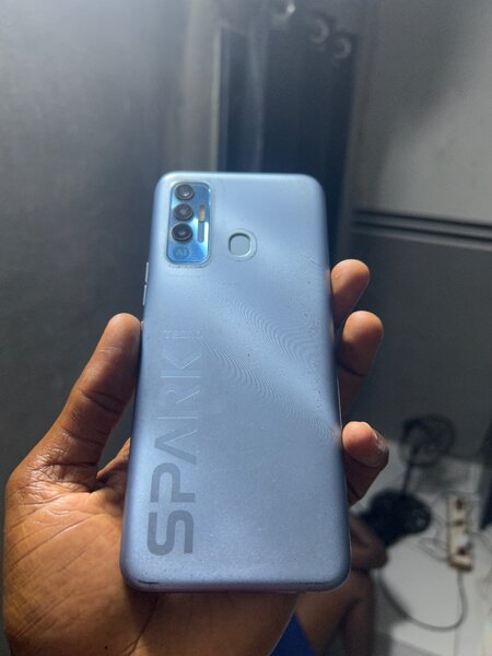 Smartphone Tecno Spark