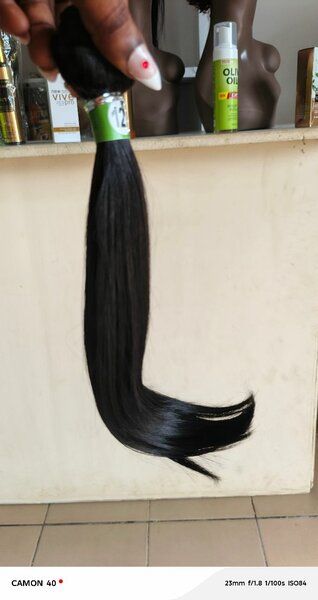 Extensions cheveux naturels noirs