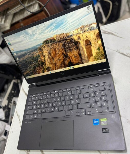 hp victus gaming i5 13th génér