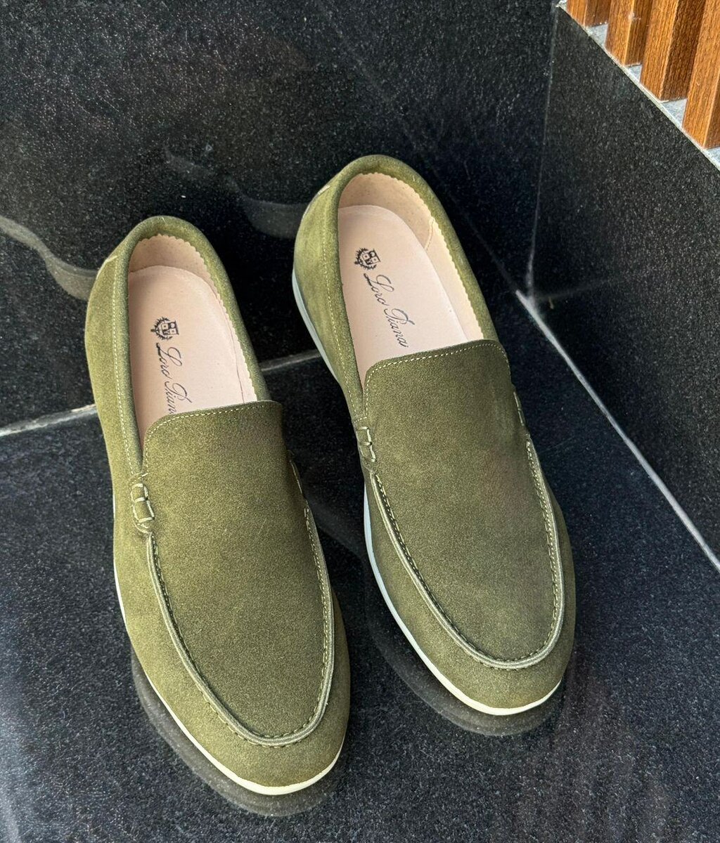 Mocassins en daim élégants homme