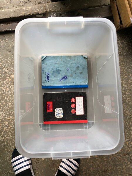 Clear storage box 90L