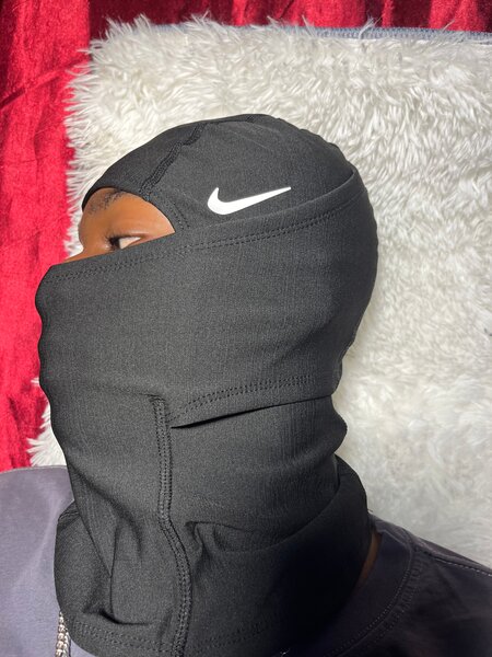 Nike Pro Therma-FIT Cagoule