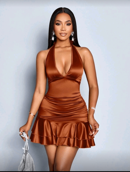 Robe cocktail satin élégante