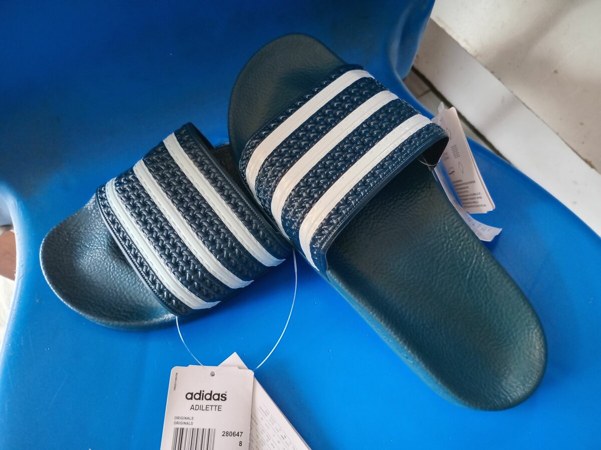 Claquette adidas