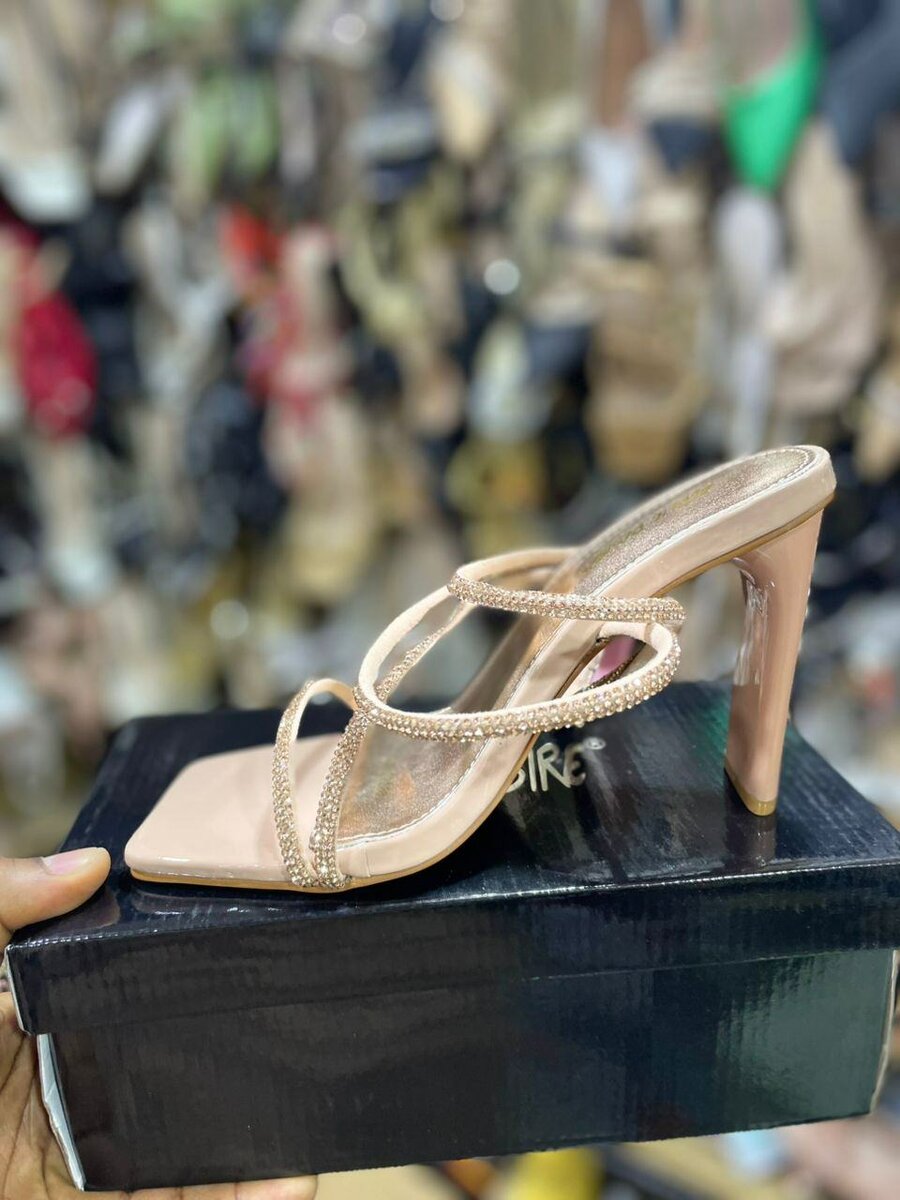 Chaussures dame de qualité