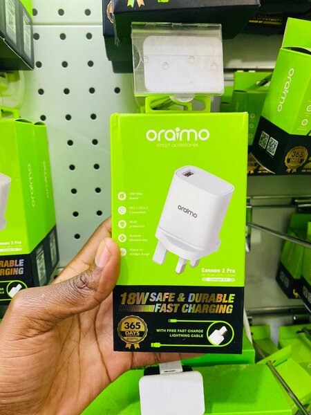 iPhone charger (fast charging 18W output)