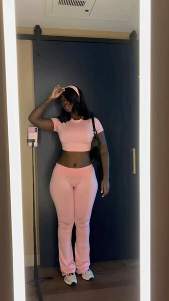 Ensemble de sport rose