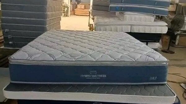 Matelas trois places