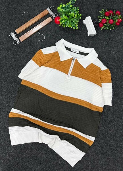 Polo à rayures en tricot