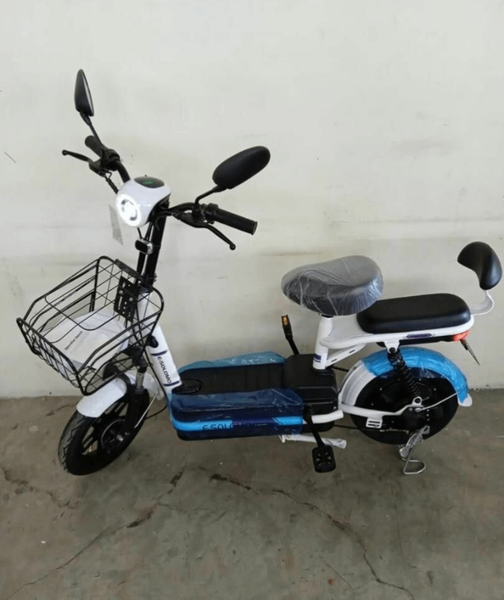 Scooter électrique à deux places