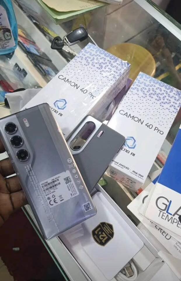 Tecno Camon 40 Pro 256GB