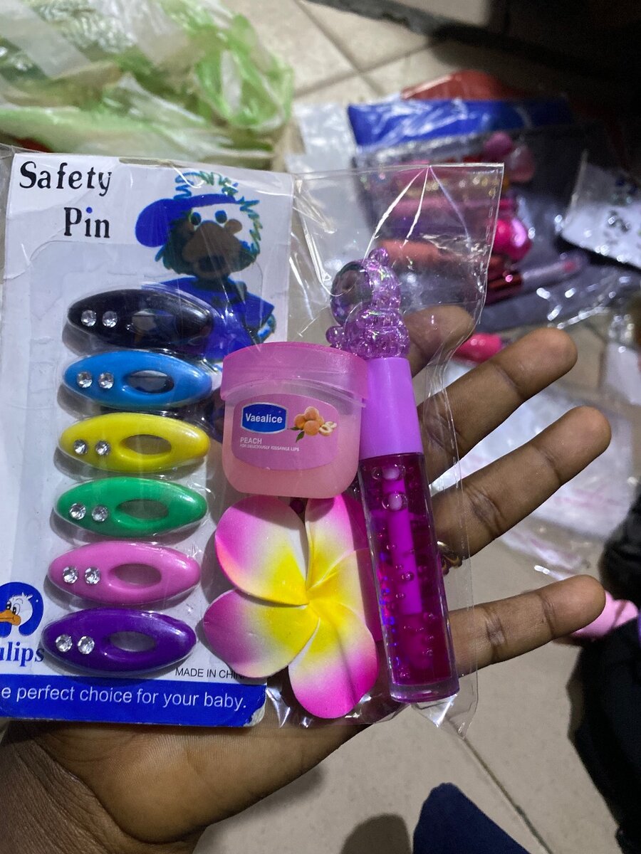 Kit de Gloss +vaseline+epingle