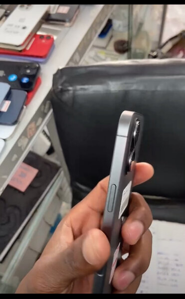 Apple iPhone 11 256Go Noir Reconditionné