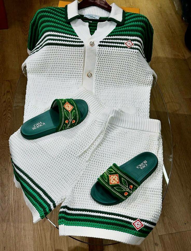 Set de vêtements en tricot