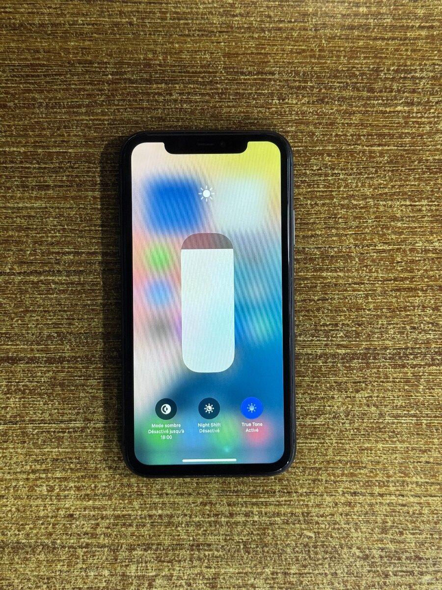 iPhone 11 Simple 128Go ( Face ID désactivé )