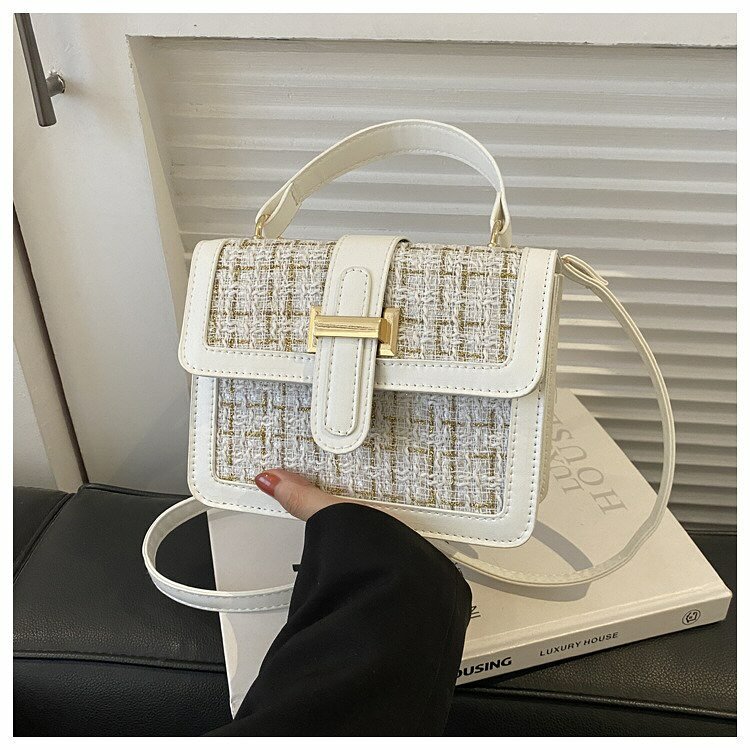 Stylish and fashionable women's bag