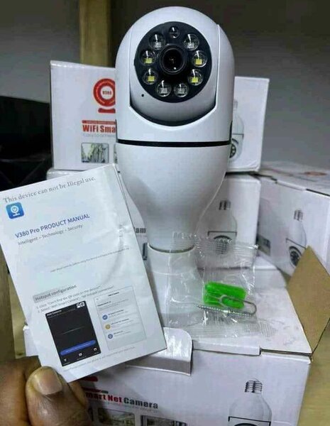 Caméra de sécurité Wi-Fi V380 Pro