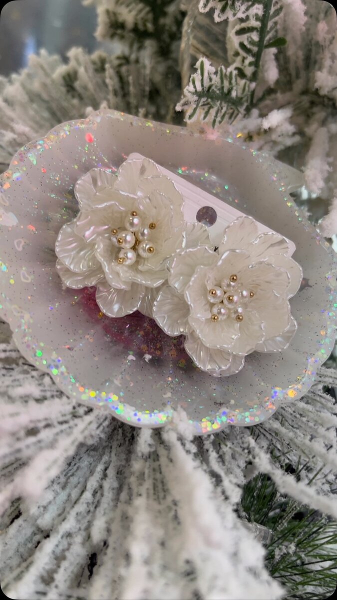 Стильные серьги