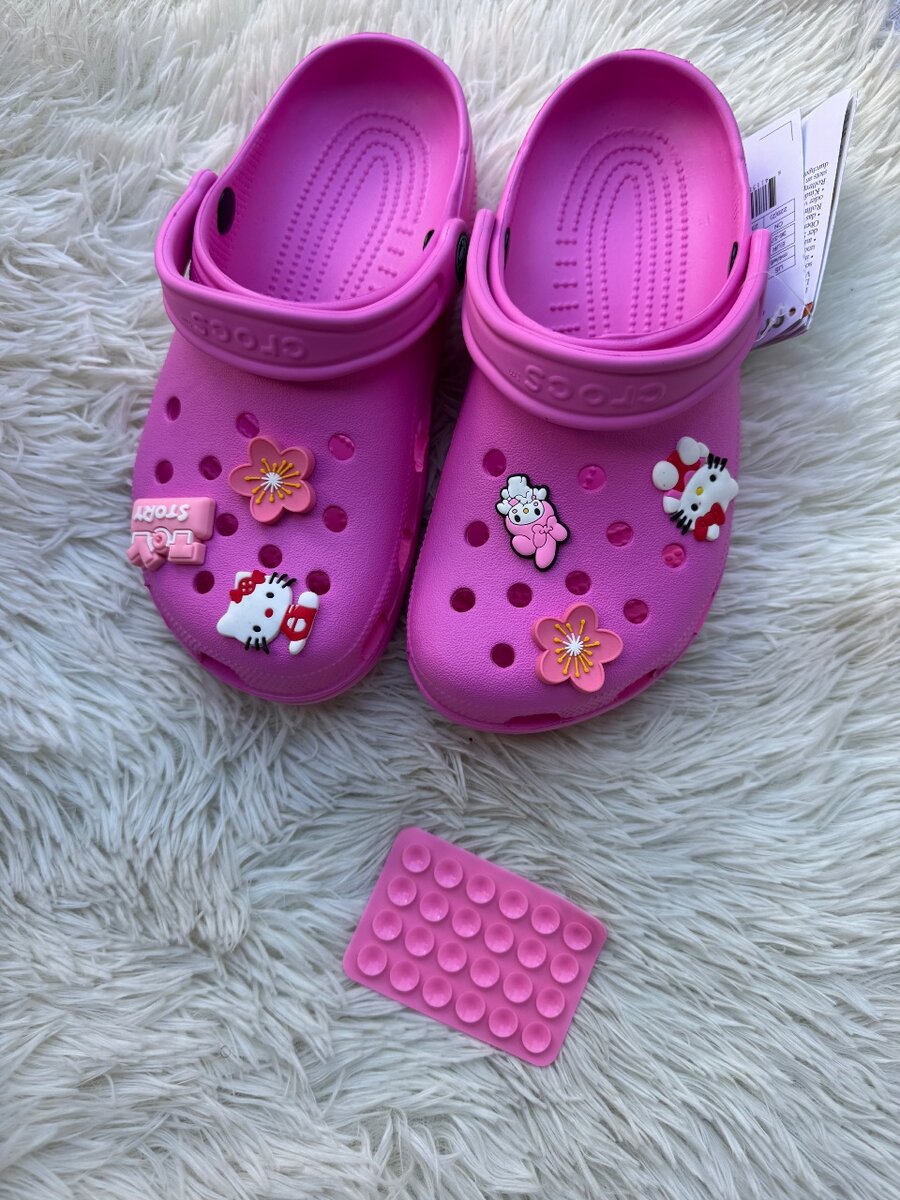 Crocs