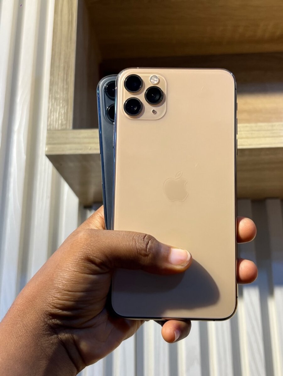 iPhone 11 Pro Max 64gig
